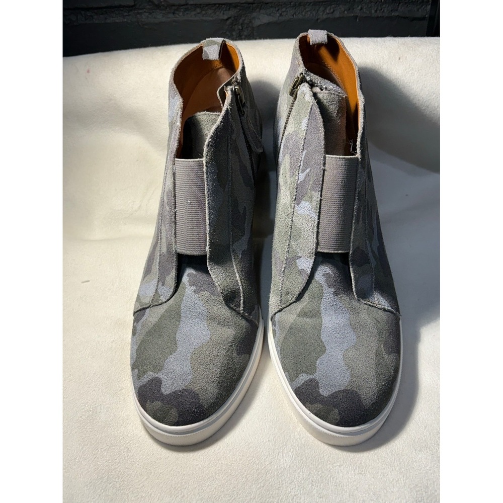 Women's Linea Paola Camo Suede Wedge Sneakers